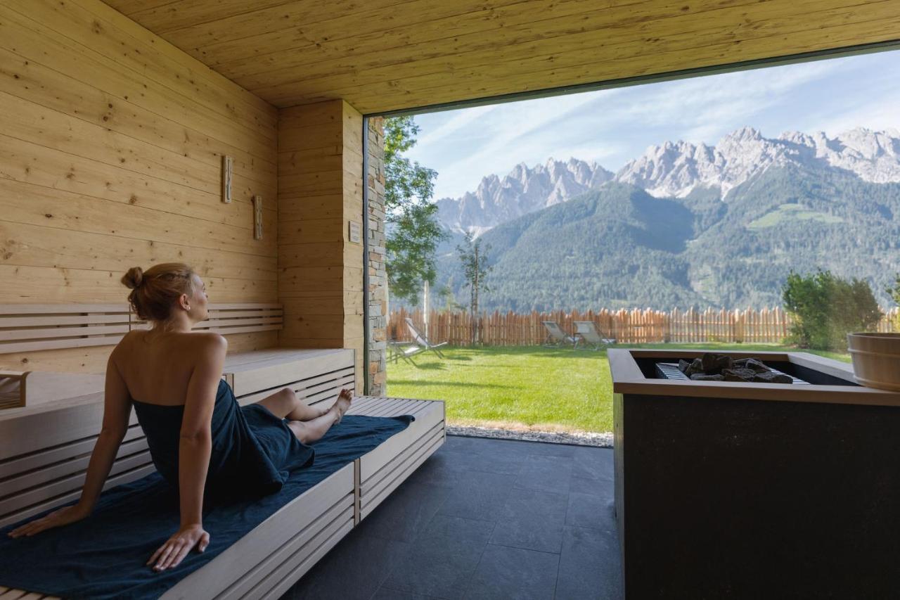 Hotel Schopfenhof San Candido Exterior photo
